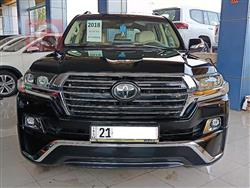 تۆیۆتا لاند کروزەر